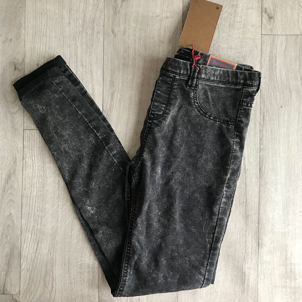Bershka Stretch Jean Leggings
